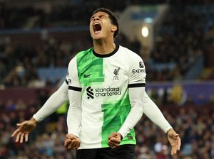 Senangnya Quansah Cetak Gol Perdana di Premier League