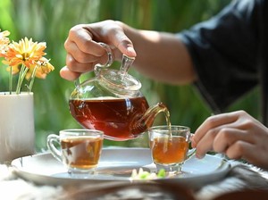 Teh Ditambah Sedikit Garam, Rasanya Lebih Enak dan Ada 5 Manfaat Sehat Ini