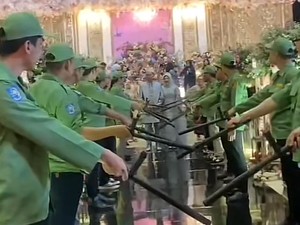 Viral Pedang Pora Pernikahan Versi Hansip, Dikira Hansip Nikah Ternyata...
