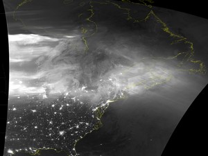 Bumi Tengah Diterjang Badai Geomagnetik, Benarkah Internet akan Terganggu?