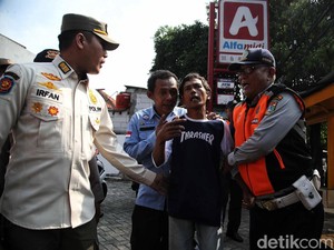 Bos Alfamidi Sebut Banyak Tukang Parkir Liar Balik Lagi Meski Sudah Ditertibkan
