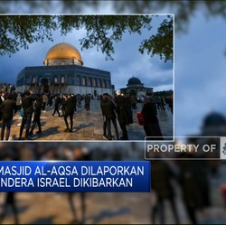 Video: Komplek Masjid Al-Aq'sa Diserbu, Bendera Israel Dikibarkan