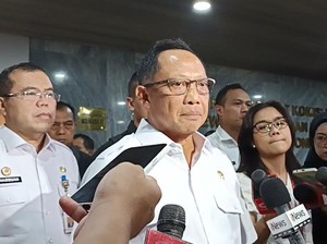 Mendagri Siapkan SE Pj Kepala Daerah Maju Pilkada Harus Mundur