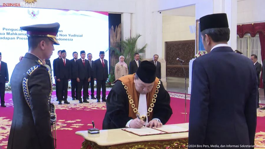 Pengucapan Sumpah Wakil Ketua MA dan Anggota LPSK, Istana Negara, 15 Mei 2024. (Tangkapan Layar Youtube)