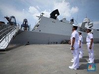 Kapal Perang Belanda Bersandar di Tanjung Priok, Ada Apa?