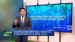 Video: Konsumen Irit Beli Sepatu, Industrinya Makin Lesu