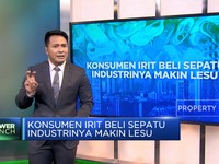 Video: Konsumen Irit Beli Sepatu, Industrinya Makin Lesu