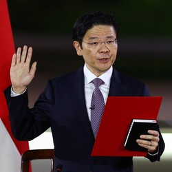Sah! Potret Detik-Detik Lawrence Wong Resmi Jadi PM Singapura
