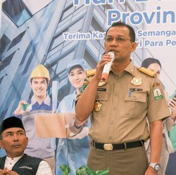 Pj Gubernur Aceh Pastikan Pekerja Terlindungi BPJS Ketenagakerjaan