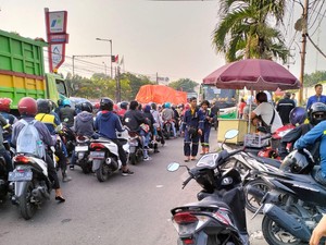 Sorot Macet Horor Manyar, DPRD Gresik Usul Bangun JPO Dekat Pabrik Mie Sedap