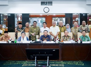 Rapat Pimpinan MPR Bahas Rancangan UU MPR hingga Bentuk Hukum PPHN
