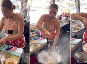 Tampil Terlalu Seksi, Penjual Seafood Ini Jadi Pusat Perhatian