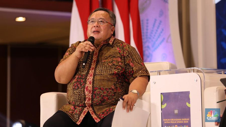 Ekonom & Expert Urban And Regional Development, Bambang Brodjonegoro dalam rapat kerja Forum Kerja Sama Daerah Mitra Praja Utama 2024 di Hotel Borobudur, Jakarta, Jumat (17/5/2024). (CNBC Indonesia/Tri Susilo)