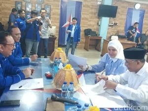Rayuan IAS ke Demokrat Saat Kembalikan Formulir Penjaringan Cagub Sulsel