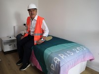 Mengintip Desa Olimpiade Paris: Kasur dari Karton Bekas & Tanpa AC