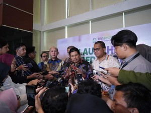 Dirut BPJS Kesehatan Rilis Buku Terbaru Kupas Tuntas Perjalanan JKN