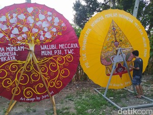Berkah Waisak, Perajin Payung Lukis Sekitar Borobudur Raup Cuan