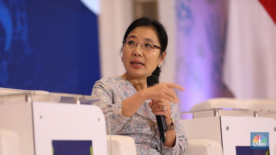 Presiden Director & Partner Kearney Indonesia, Shirley Santoso dalam rapat kerja Forum Kerja Sama Daerah Mitra Praja Utama 2024 di Hotel Borobudur, Jakarta, Jumat (17/5/2024). (CNBC Indonesia/Tri Susilo)
