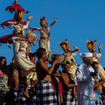 Potret Upacara Segara Kerthi - Tarian Jadi Pembuka World Water Forum