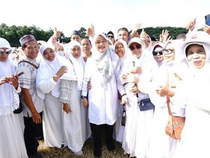 Bupati Ipuk minta Calon Jemaah Haji Doakan yang Terbaik untuk Banyuwangi