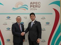 Rayu Jepang, Zulhas Pamer Kekuatan di Balik Industri Mobil Listrik RI