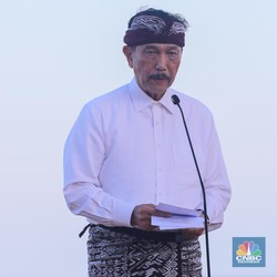 Rapat Soal Air, Luhut: Bali Akan Jadi Hub dengan Singapura-Dubai