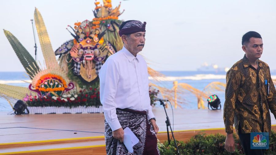 Menko Marves Luhut Binsar Pandjaitan di acara Pembukaan World Water Forum atau WWF ke-10 di Denpasar, Bali, 18/5. (CNBC Indonesia/Faisal Rahman)