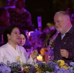 Potret Menteri Hingga Delegasi WWF Berjoget di Welcoming Dinner