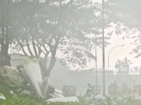 Video: Pesawat Jatuh di BSD, Polisi Pastikan Tiga Orang Tewas