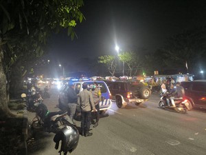 Dipicu Teriakan, Sekelompok Pemuda Tawuran di Danau Unesa Wiyung Surabaya