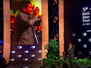 Jokowi Kenalkan Prabowo sebagai Presiden Terpilih Indonesia Saat Buka WWF