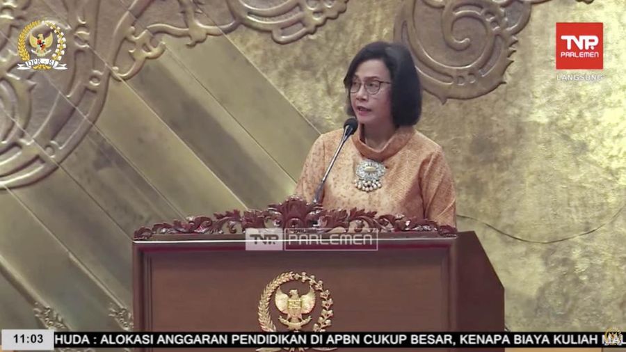 Menteri Keuangan (Menkeu), Sri Mulyani Indrawati saat menghadiri Rapat Paripurna DPR RI ke-17 masa Persidangan V Tahun Sidang 2023 - 2024. (Tangkapan Layar Youtube DPR RI)