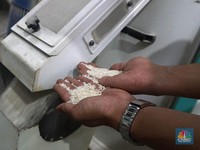 Kualitas Beras Lokal Beda dari Impor, Bulog Minta Bantuan Menteri Tito