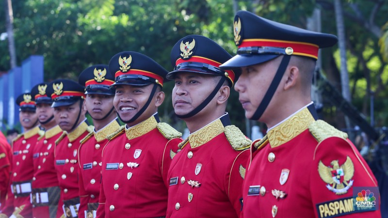 Suasana menjelang opening ceremony World Water Forum ke-10 di depan Bali International Convention Center (BICC), Nusa Dua, Senin (20/5/2024). (CNBC Indonesia/Faisal Rahman)