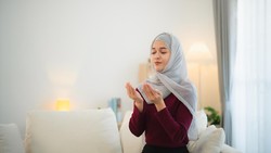 Lirik Assubhubada, Lengkap dengan Teks Arab, Latin, dan Artinya