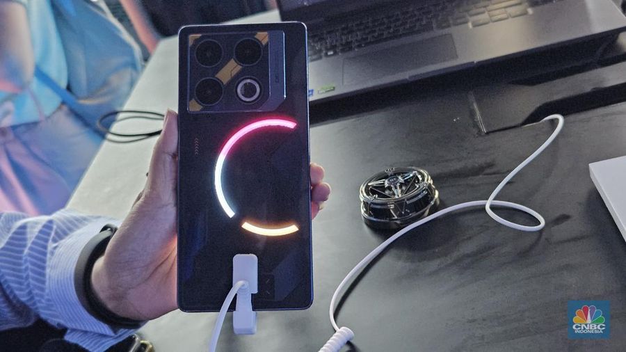 Infinix meluncurkan smartphone gaming terbarunya di Tanah Air yakni Infinix GT 20 Pro 5G. (վ/Intan Rakhmayanti Dewi)