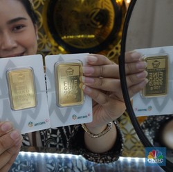 Harga Emas Antam Hari Ini Diobral Rp13.000/Gram, Waktunya Borong?