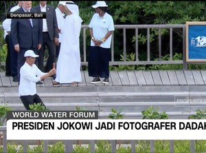 Jokowi Jadi Fotografer Dadakan di World Water Forum Bali