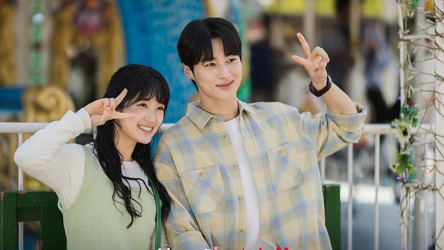 Drama Korea (drakor) Lovely Runner. (instagram tvn_drama)