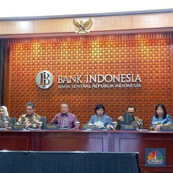 Dear BI, Ekonomi Indonesia Lagi Butuh Obat Kuat!
