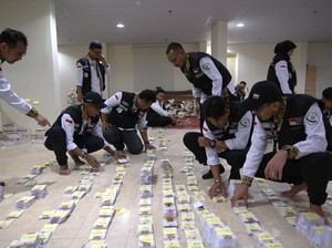 Pertama Kali Proses Keberangkatan ke Arafah Pakai Smart Card, Ini Prosedurnya