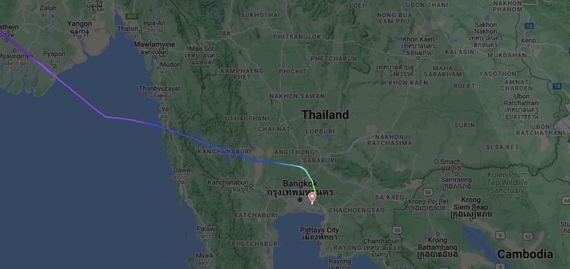 Peta Rute Pesawat Boeing 777-300ER Singapore Airlines bernomor penerbangan SQ321 mengalami turbulensi hebat kemarin (21/5/2024). (Dok. flight radar)
