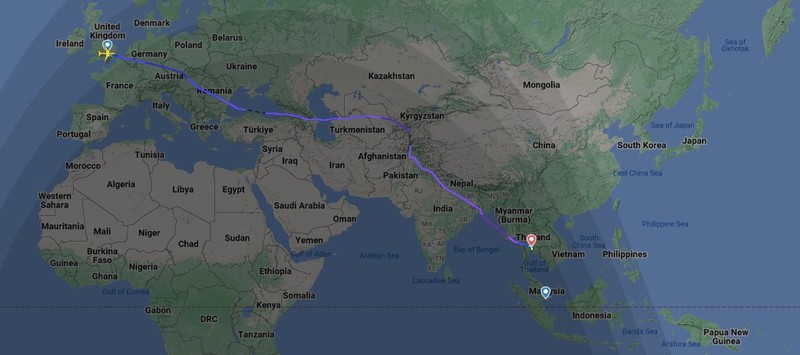 Peta Rute Pesawat Boeing 777-300ER Singapore Airlines bernomor penerbangan SQ321 mengalami turbulensi hebat kemarin (21/5/2024). (Dok. flight radar)