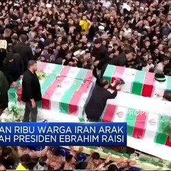 Video: Puluhan Ribu Warga Iran Arak Jenazah Presiden Ebrahim Raisi