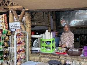 Memetik Arti Keikhlasan dalam Hidup Penjual Gorengan