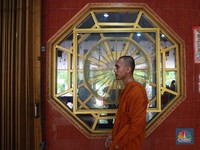 Intip Persiapan Umat Buddha Jelang Perayaan Ibadah Waisak Besok