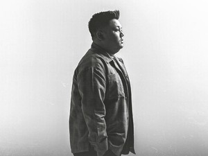 Adjji Alvarendra Rilis Single Debut Lelah Menghadapimu