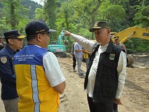 Perbaikan Jalan Lembah Anai Sumbar yang Amblas Tuntas Juli 2024