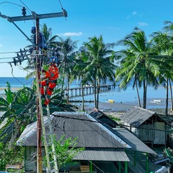 Gak Cuma Pembangkit, RI Bakal Bangun Jaringan Listrik Super!