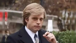 Sebastian Stan Sebut Donald Trump 100 Kali Nonton The Apprentice